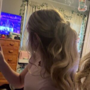 Meet your Posher, Sydney